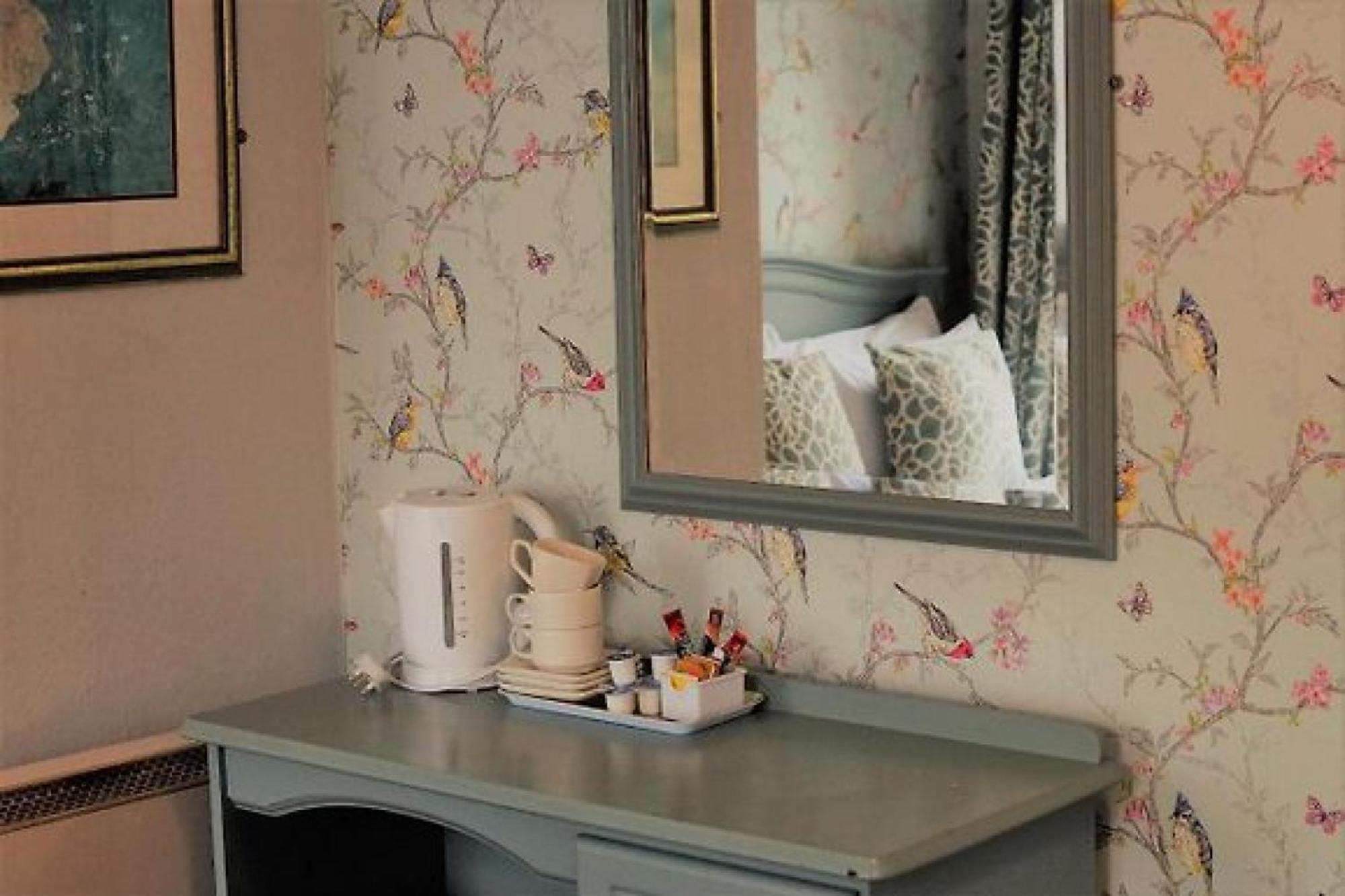 The Waterfront Townhouse Accommodation Kilkenny Buitenkant foto