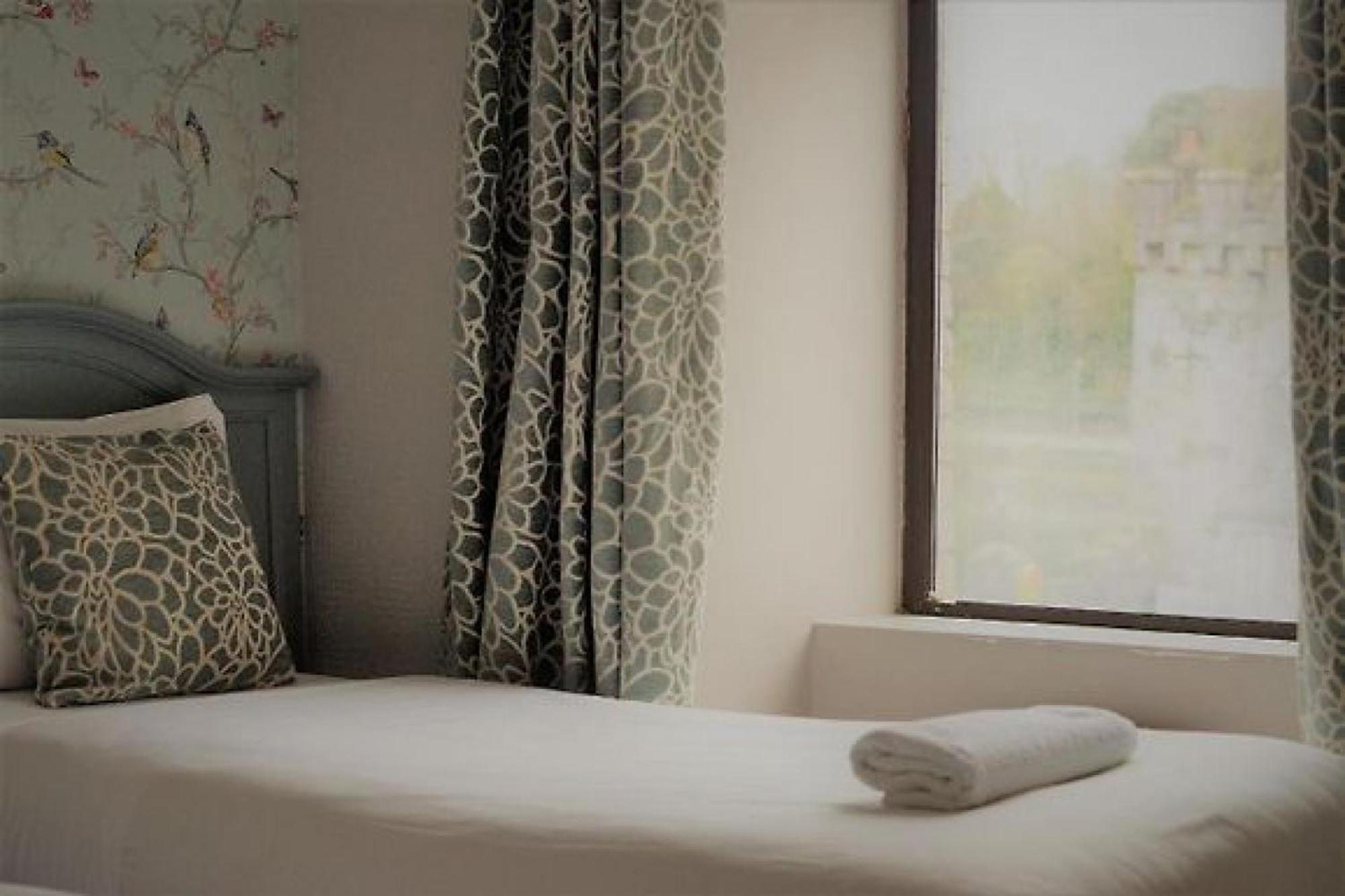 The Waterfront Townhouse Accommodation Kilkenny Buitenkant foto